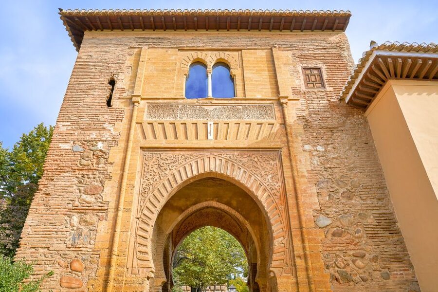 Private Alhambra Tour From Malaga & Surrounds - From Malaga to Granada by private vehicle