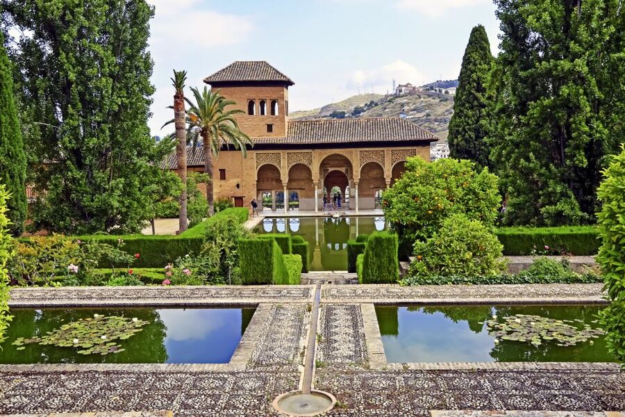 Private Alhambra Tour From Malaga & Surrounds - Alcazaba, the fortress above Granada
