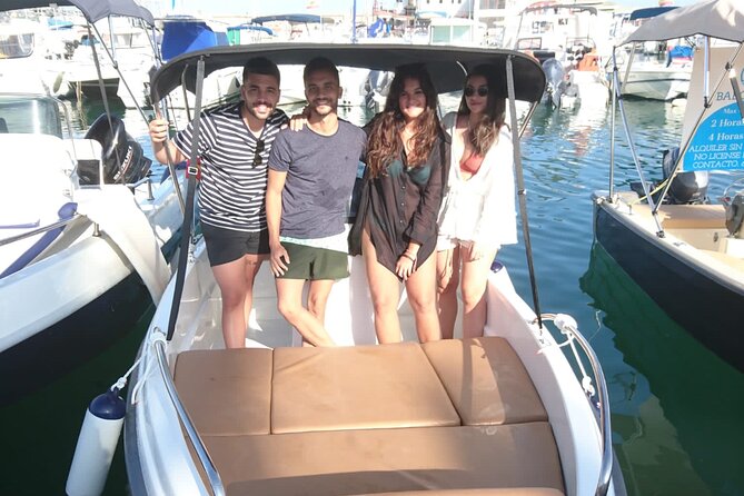 Private boat rental without title dolphin watching - Dolphin Watching Without a Guarantee