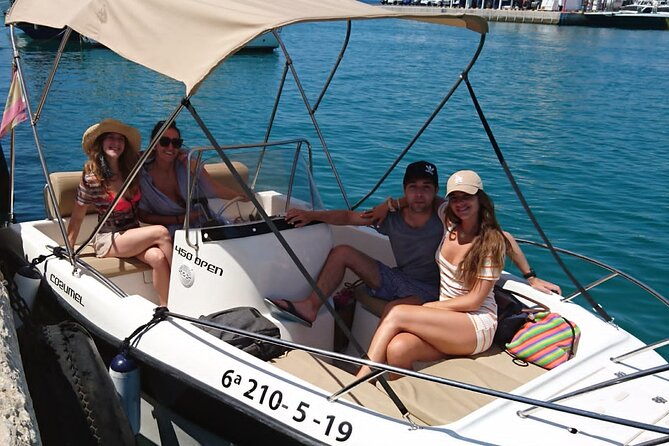 Private boat rental without title dolphin watching - Choosing One Hour or Four