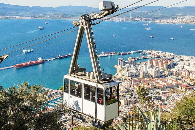 Private Day To Gibraltar from Marbella or Marbella - Crossing the border and meeting your guide