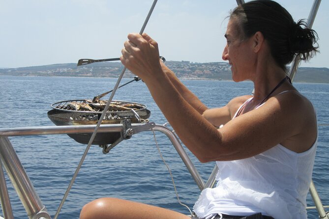 Private Sailing - dolphin Experience Estepona - drink & food - 4h - Meeting at Estepona Port