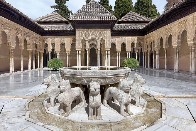 Private tour from Malaga to the Alhambra Palace and Granada - The Alcazaba, gardens, and Charles V’s palace