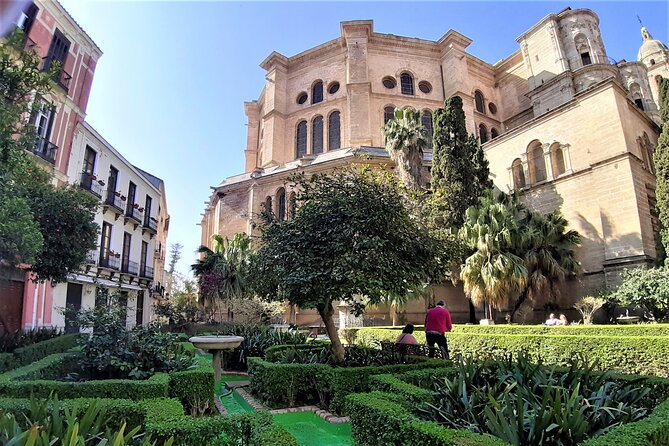 Private tour in Malaga from Costa del Sol - Why Malaga works so well as a half-day outing