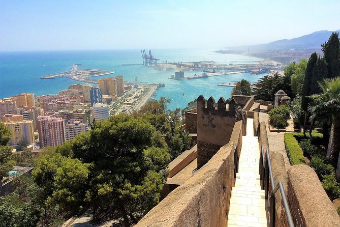 Private tour in Malaga from Costa del Sol - The Citadel and Roman Theater