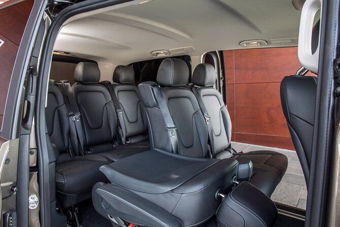 Private Transfer from Malaga Airport (Agp) to Granada City - Comfort details that make the ride easier