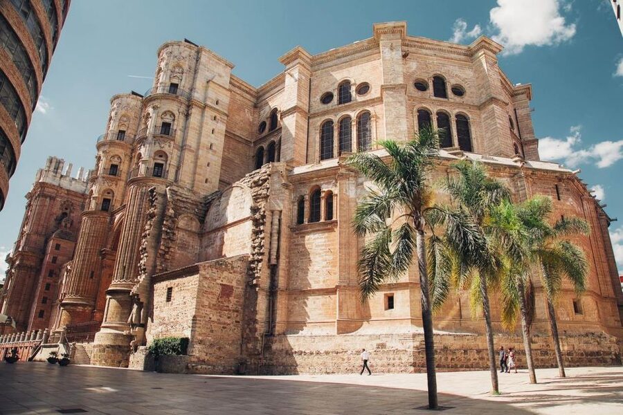 Private walking tour: Cathedral, Alcazaba and Roman Theatre - La Manquita, Málaga’s unfinished Cathedral
