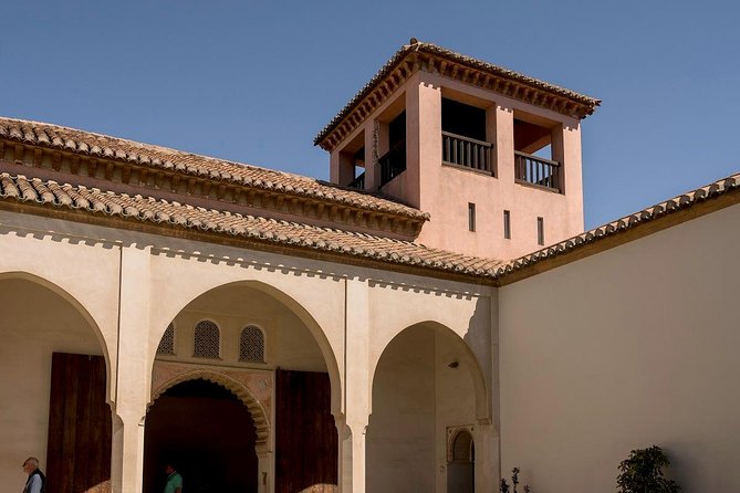 Private Walking Tour in Málaga - Starting beside Málaga’s port at Plaza de la Marina
