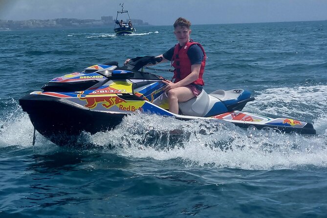 Rent Jetski - How waves can change the ride
