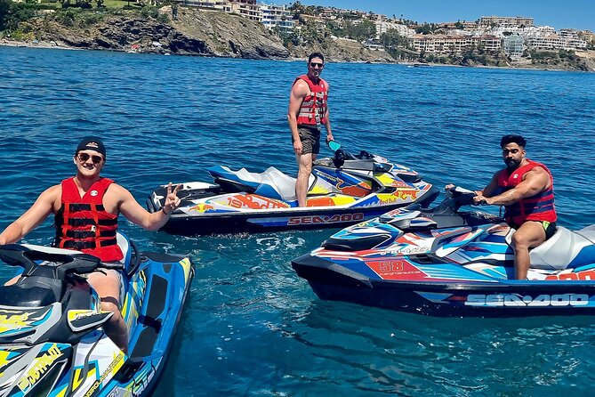 Rent Jetski - Choosing between a route and freer riding