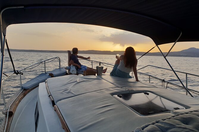 Romatic sea experience (Sunset + overnight + Breakfast) - Returning to port for dinner and the overnight stay