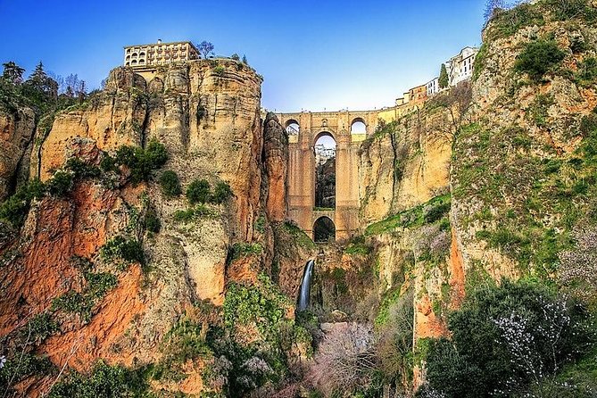Ronda private walking tour by Tours in Malaga - What a two-hour private tour feels like