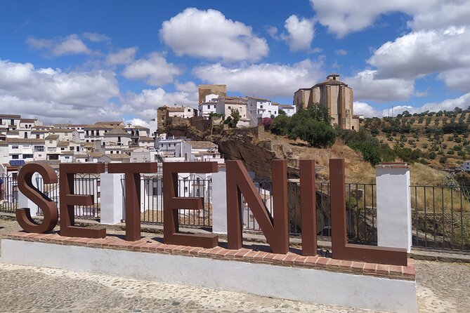 Ronda & Setenil de las Bodegas, land of contrasts / Semi-Private - Ronda and the New Bridge over El Tajo