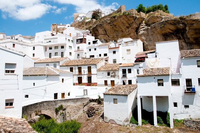 Ronda & Setenil Full Day - Setenil de las Bodegas and its rock-covered streets