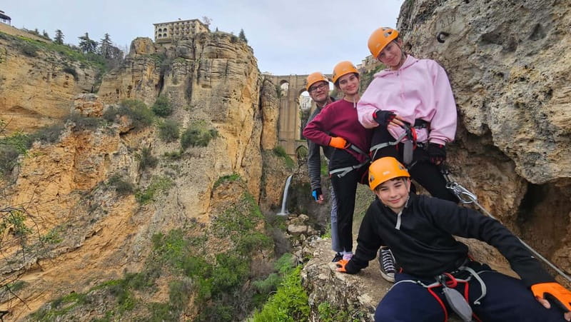 Ronda: Tajo de Ronda Via Ferrata Guided Climbing Tour - Who should book this Ronda adventure?