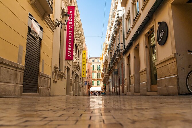 Sightseeing Quest Experience in Malaga - Plaza de la Merced and Calle Zegrí