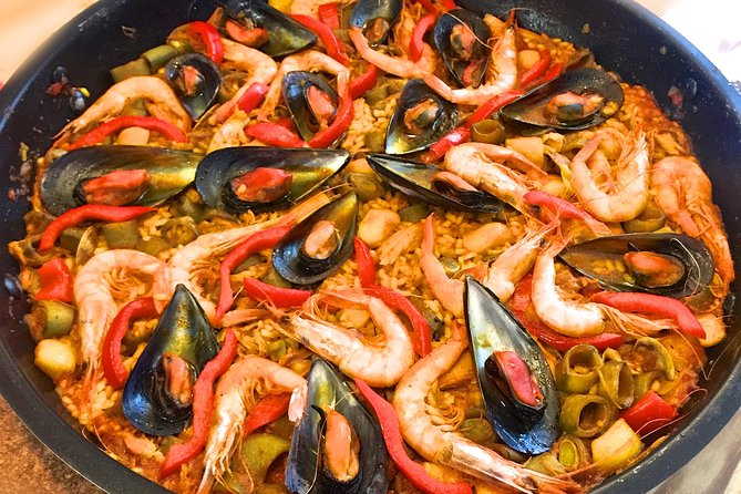 Spanish Food Lessons: Paella and More - Why the hands-on format matters