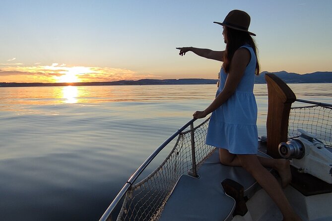 Sunset Boattrip + Tapa + Cava - Key points before you book