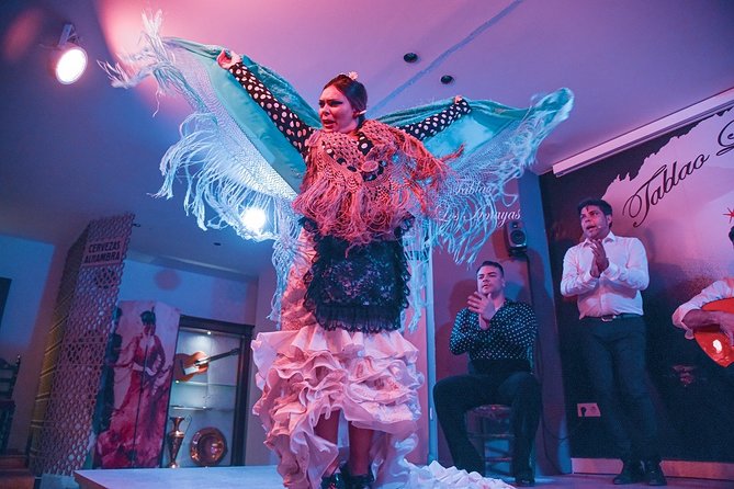 Tablao Flamenco Los Amayas Admission Ticket - Is the performance suitable for different ages?