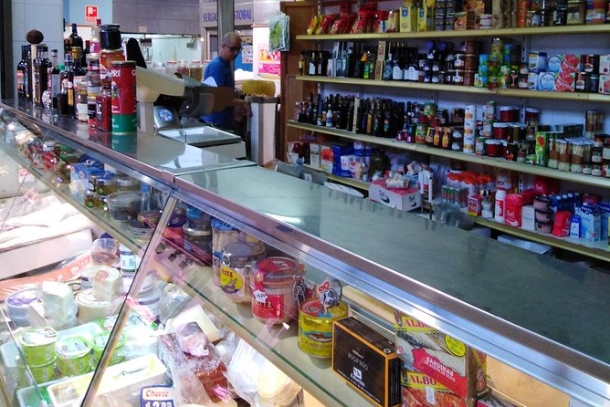 Taste of Marbella Food & Market Small Group Tour - Why the small group matters