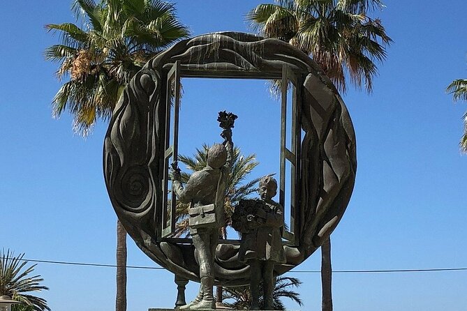 The Magic Coins of Marbella: Outdoor Escape Adventure - A Marbella walk with a story to follow