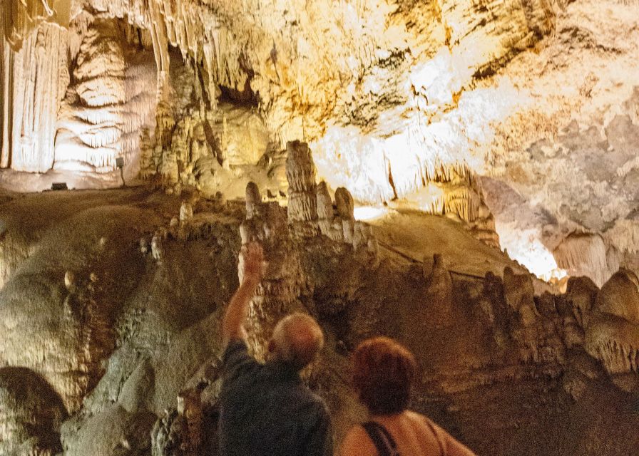 Torremolinos/Benalmadena: Nerja Caves Tour with Frigiliana - What to bring and how to prepare