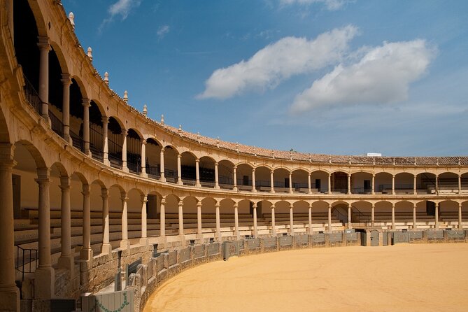 Tour in Ronda with Guided Visit and Setenil de las Bodegas - The Arab Baths and Mondragón Palace