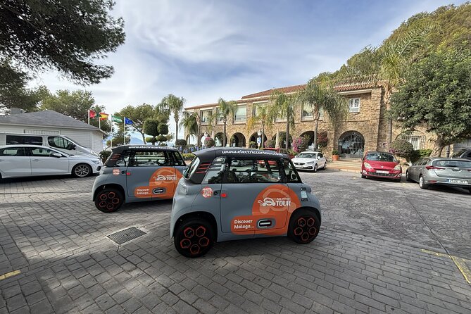 Tour Málaga by electric car: Discover the city in 2 hours - Málaga Museum and the Pompidou color cube