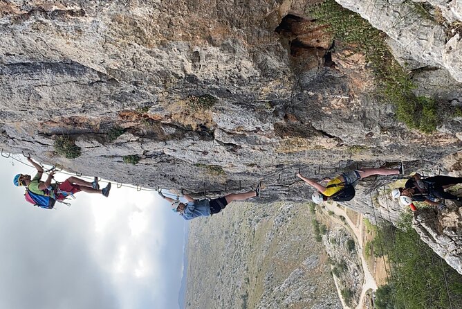 Via Ferrata & Zip Line Zafarraya - Who should book this activity?