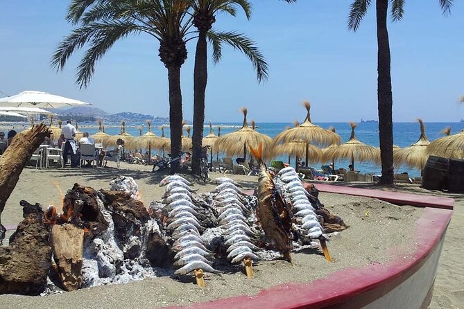 Vintage Style Bike Rental in Malaga - Booking, cancellation, and practical details