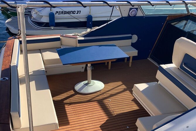 Yacht ride in Puerto Banús - Who will enjoy this two-hour outing most?